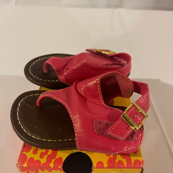 Kali Footwear Aroma Baby/Infant Size 3M Pink Thong Sandals - Picture 4 of 5